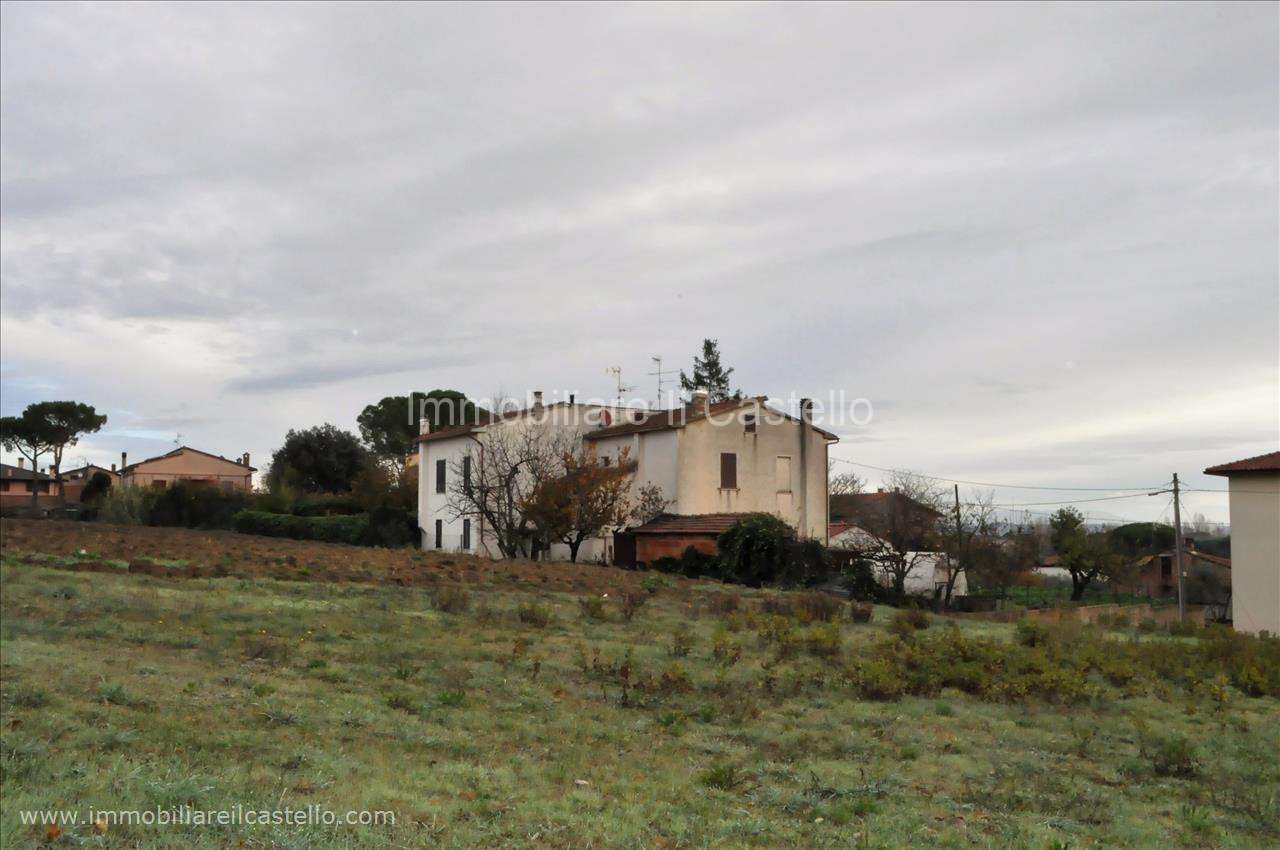 TE46- Building land of about 2,000 square meters.